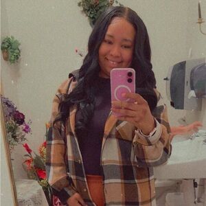 Meet your Posher, Brittany